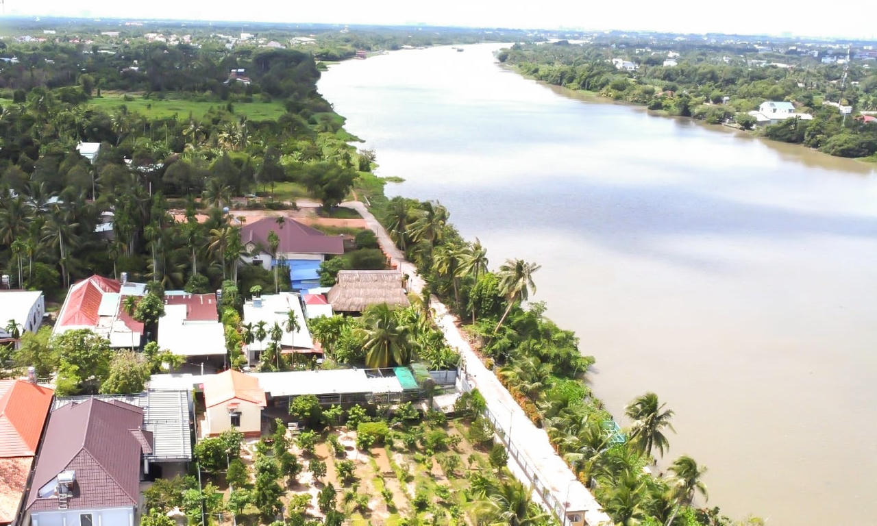 Tỉnh Bình Dương đang tập trung hoàn thành tuyến đường ven sông Sài Gòn qua địa bàn tỉnh,&nbsp;tạo trục kết nối thủy - bộ liên hoàn dọc bờ sông. (Ảnh minh họa)