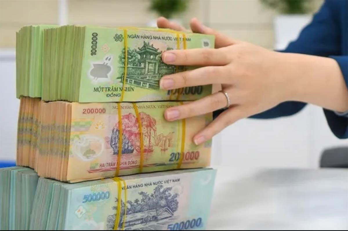 Vào chiến dịch tăng vốn, ngân hàng đua nhau hút trăm nghìn tỷ