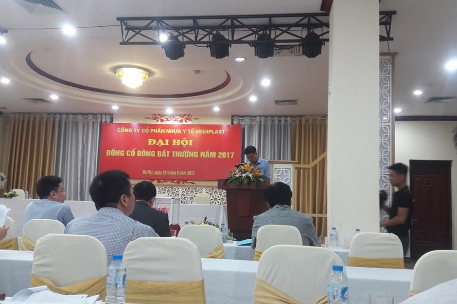 Vinamed sáp nhập Mediplast: Phát hành cổ phiếu hoán đổi trái luật?