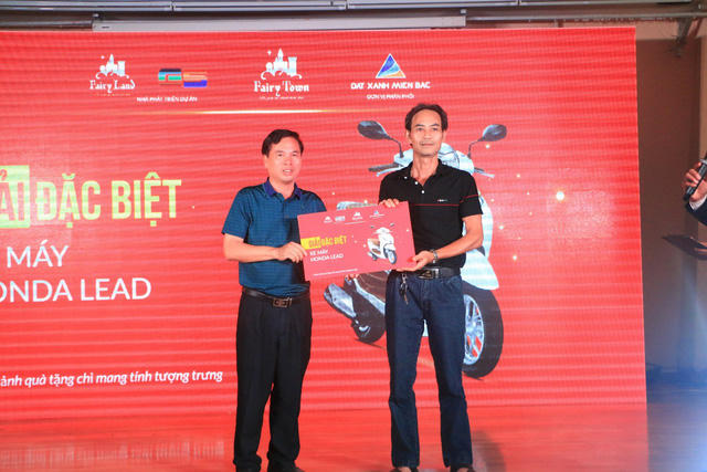 Fairy Town tiếp tục hút khách ngày mở bán 23/06