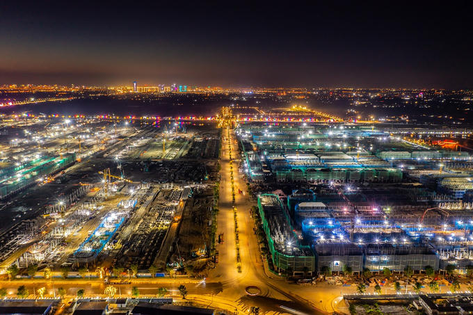 Hình hài thành phố sầm uất sánh ngang với các đô thị hiện đại toàn cầu ngày càng rõ nét &nbsp;