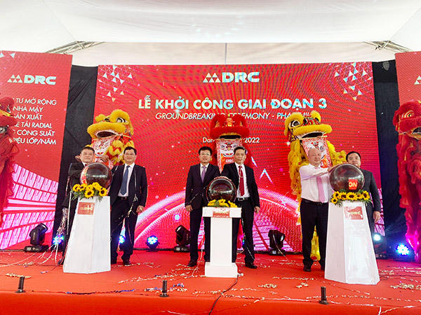 Thực hiện nghi thức khởi công dự án dự án đầu tư mở rộng nhà máy sản xuất lốp xe tải Radial của DRC sáng 10/6 &nbsp;