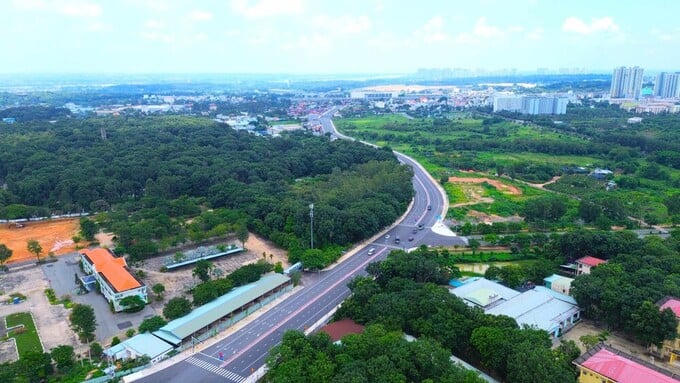 Góc nhìn khác của đường trục chính Đông Tây. Ảnh: Internet &nbsp;