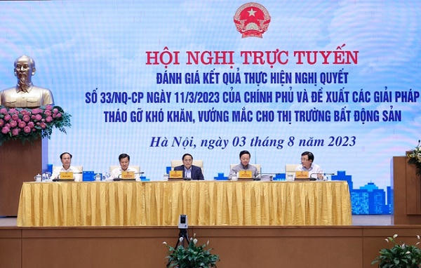 Thủ tướng: Địa phương chủ động thành lập tổ công tác tháo gỡ vướng mắc cho dự án bất động sản 