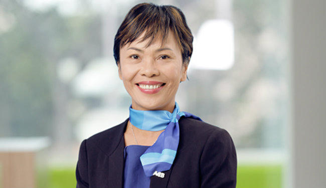 Bà Đinh Thị Hoa.