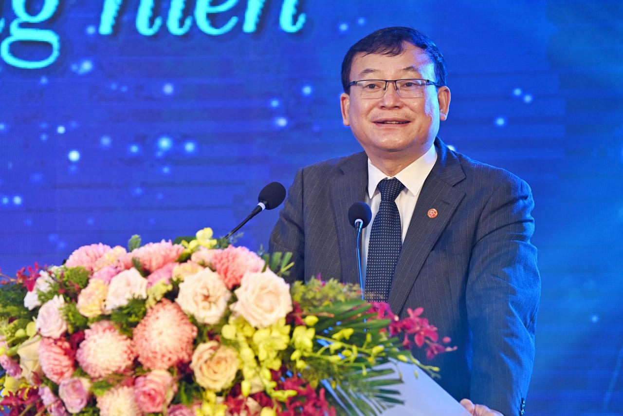 PGS.TS. Nguyễn Quang Tuyến, Phó Chủ tịch Hội đồng trường Trường Đại học Luật Hà Nội. &nbsp;