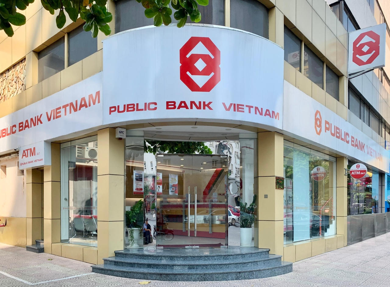 Public Bank Việt Nam mua 1 công ty chứng khoán chìm trong thua lỗ
