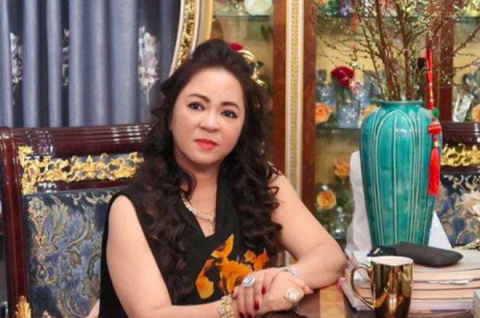 Bà Phương Hằng đã từng đệ đơn trình sự việc liên quan đến ông Võ Hoàng Yên lên cơ quan có thẩm quyền.&nbsp; &nbsp;