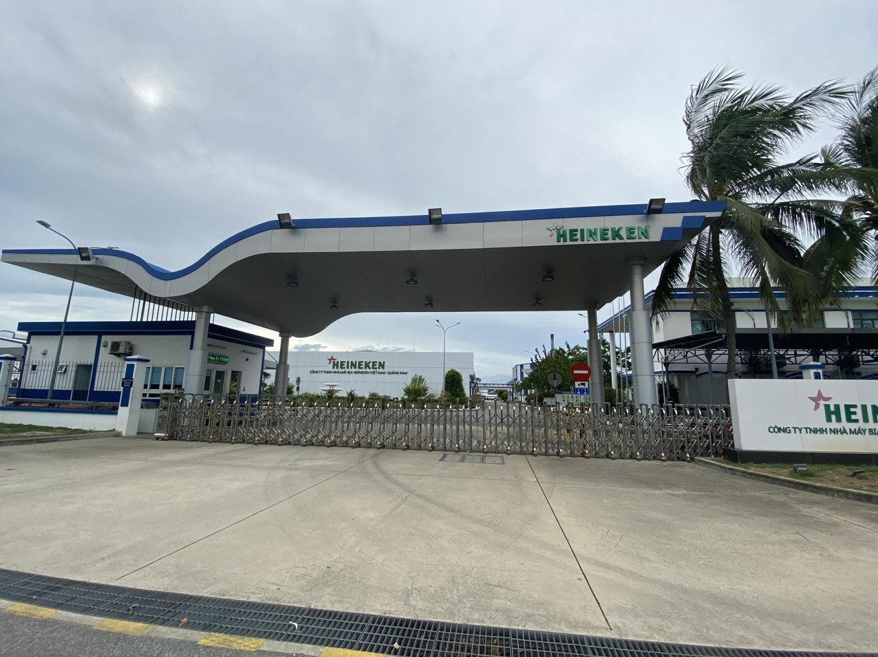 Bên trong nhà máy rộng 7,6ha vừa bị Heineken quyết định đóng cửa