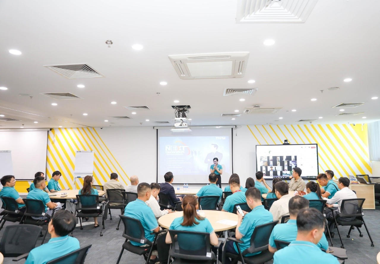 Đào tạo kỹ năng nâng cao trải nghiệm khách hàng cho CBNV TNPM &nbsp;