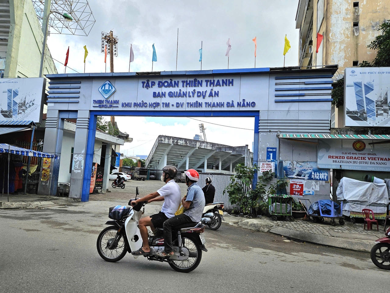 Toàn cảnh Sân vận động Chi Lăng đang thế chấp ngân hàng vay nghìn tỷ