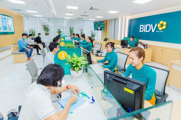 Các ngân hàng đã sẵn sàng bán vàng cho người dân.