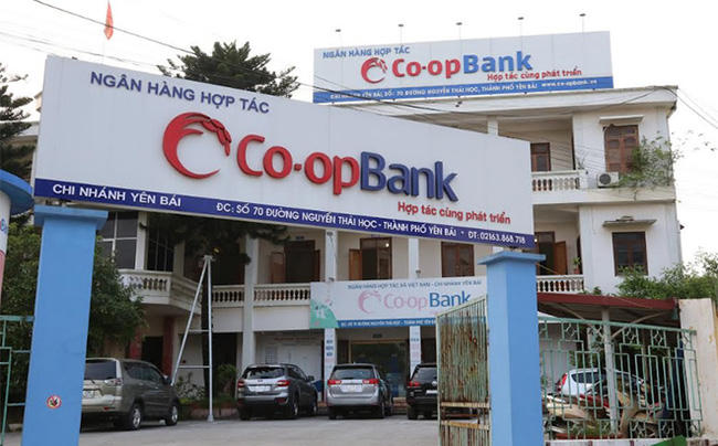 Nhân viên ngân hàng Hợp tác xã Việt Nam Co-opBank lừa đảo hàng trăm người 
