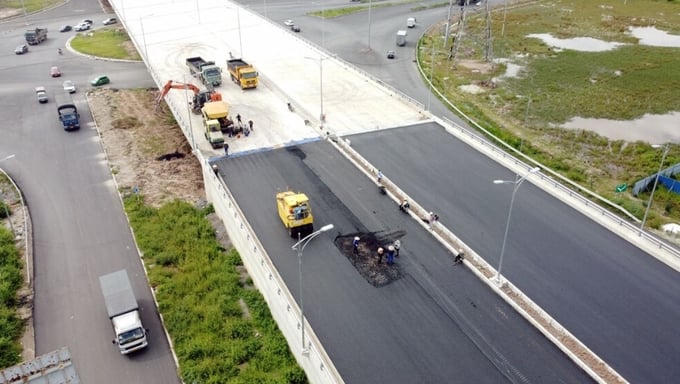 Đoạn cầu nối hiện đang được đẩy nhanh tiến độ thi công. Ảnh: Internet