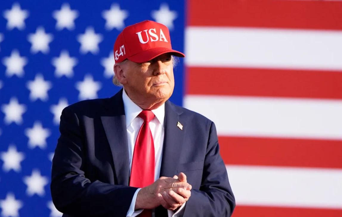 Tổng thống Donald Trump phát biểu tại một cuộc mít tinh ở Iowa State Fairgrounds, ngày 3/7/2025. (Ảnh AP/Alex Brandon)