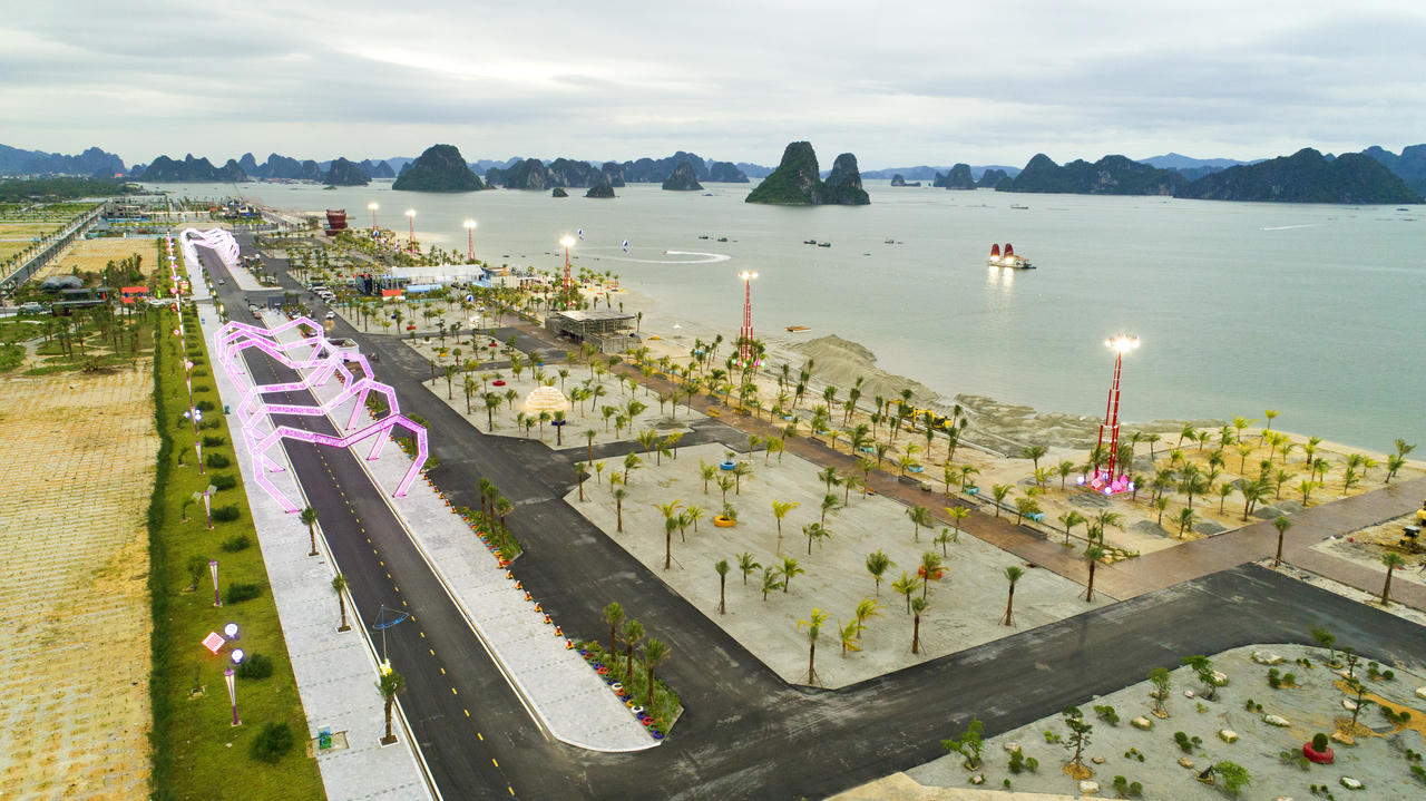 Đất nền ven biển vẫn là kênh đầu tư hấp dẫn (Ảnh: KĐT Phương Đông Vân Đồn).