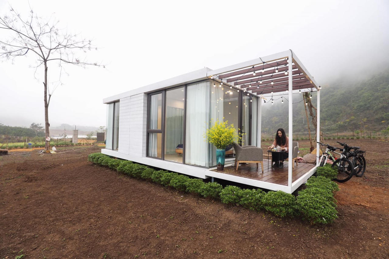 Ngỡ ngàng với ngôi nhà lắp ghép “đẹp quên lối về“ hoàn thành chỉ trong 17 ngày