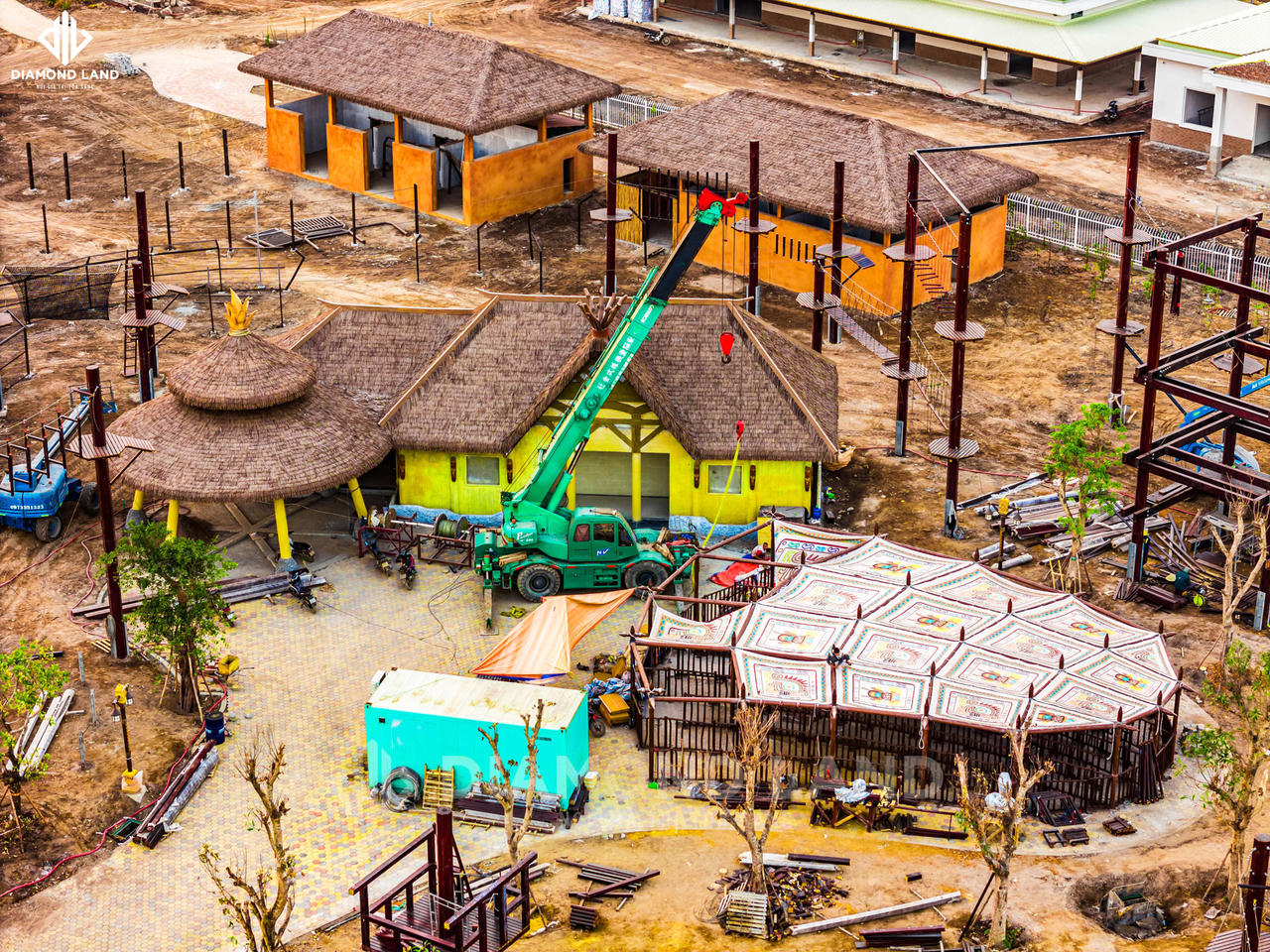 Các hạng mục thi công đang dần thành hình.