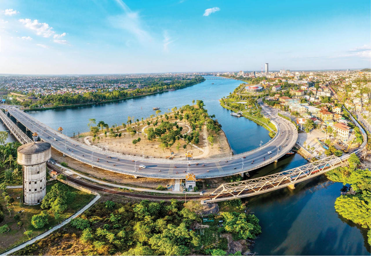 Dự án chỉnh trang 2 bờ sông Hương – thành phố Huế. &nbsp;