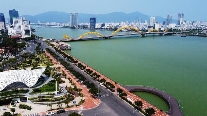 Chân dung đại gia đứng sau dự án Landmark chiếm trọn view cầu rồng