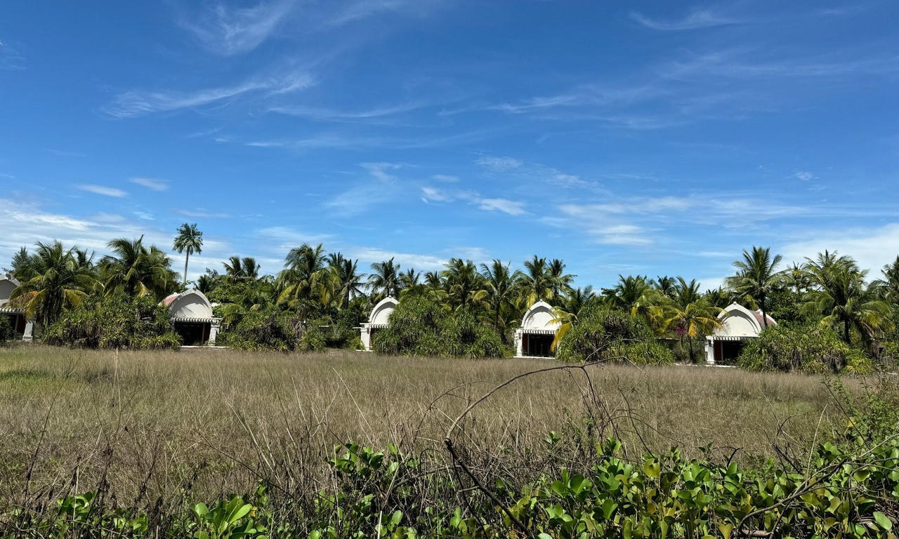 Resort 12 triệu USD ven biển Đà Nẵng bỏ hoang suốt 1 thập kỷ