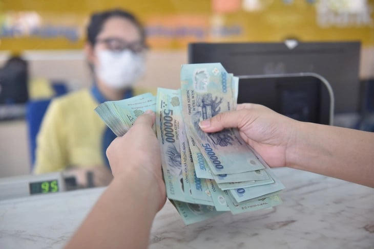 Giảm lãi suất cho vay 1 - 2%, đẩy tăng trưởng tín dụng đạt 15%