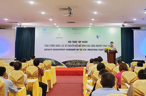 Tăng cường năng lực chuyển đổi mô hình khu công nghiệp sinh thái 