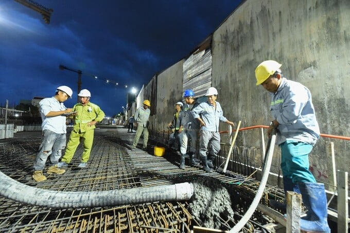 Công trường không ngủ và làm chủ kỹ thuật thi công giúp dự án vượt tiến độ