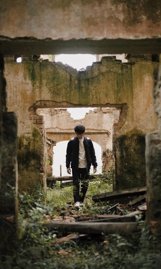 Du khách không nên đến khám phá căn biệt thự này một mình