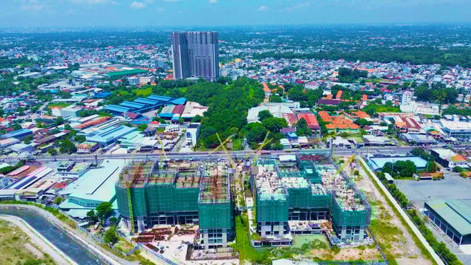 Vì sao nhà ở xã hội khó làm?