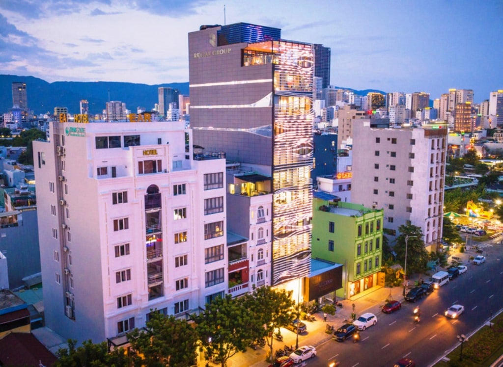 Công ty Cổ phần Regal Group có trụ sở đóng tại TP. Đà Nẵng