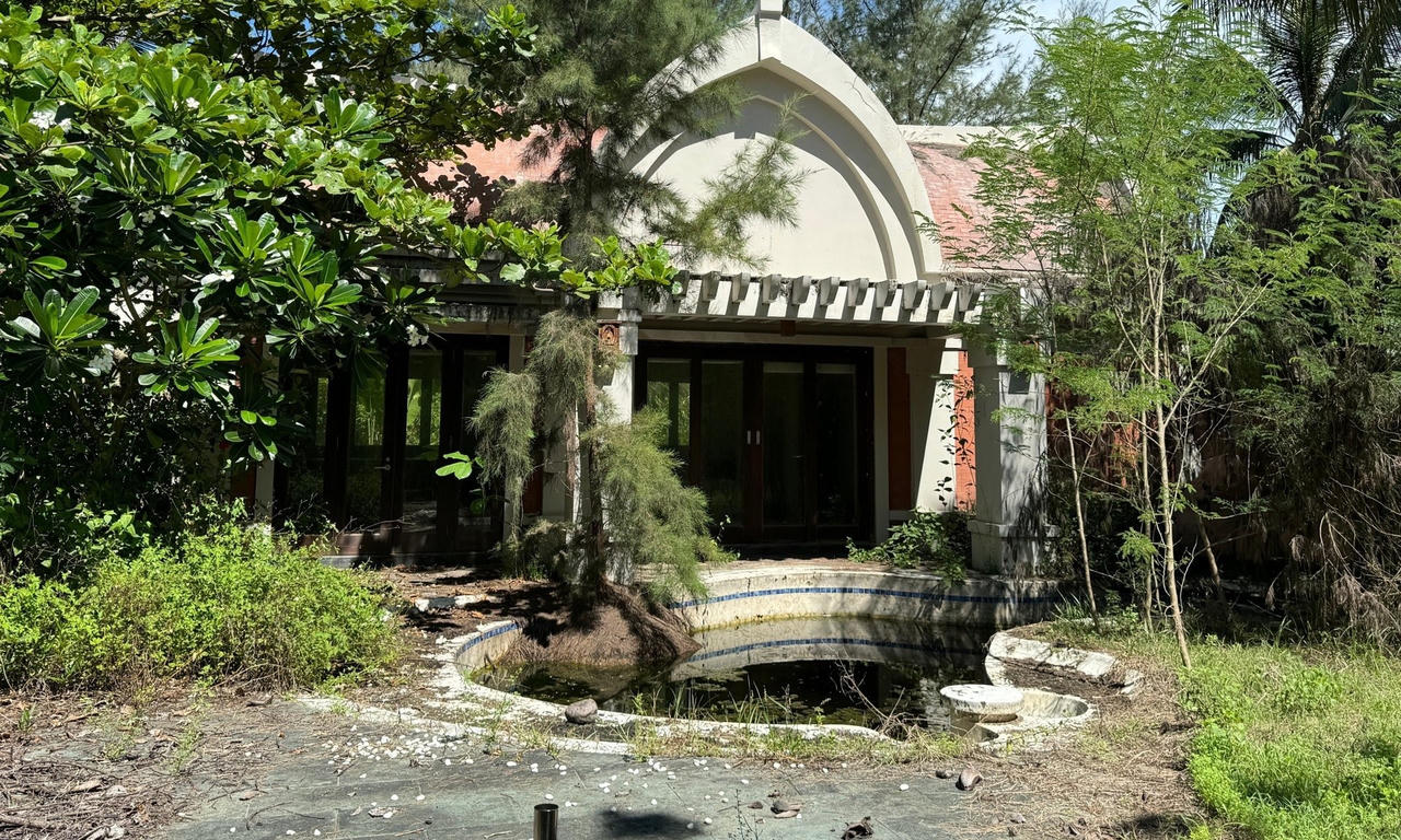 Resort 12 triệu USD ven biển Đà Nẵng bỏ hoang suốt 1 thập kỷ