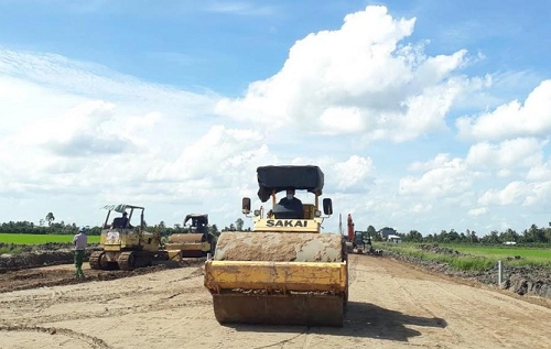 Bộ GTVT yêu cầu thông xe cao tốc Mỹ Thuận - Cần Thơ trước ngày 30/4/2023 