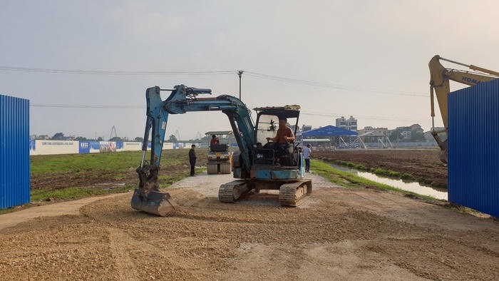 Cận cảnh khu đất xây Tháp tài chính 108 tầng ở Hà Nội trước ngày khởi công