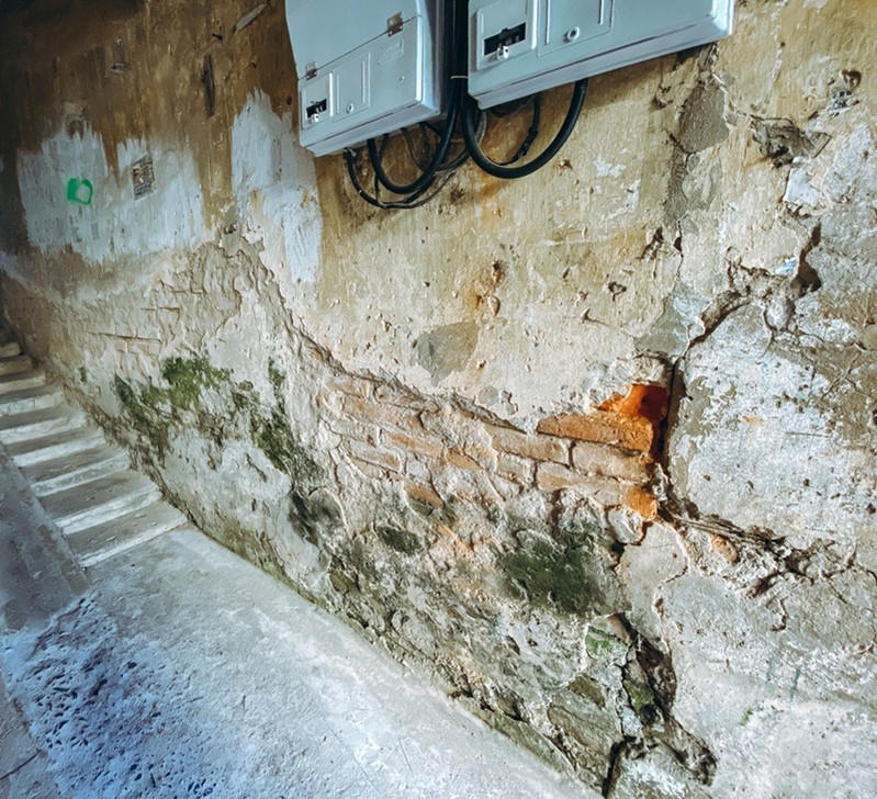 Hà Nội: Chung cư chờ...sập