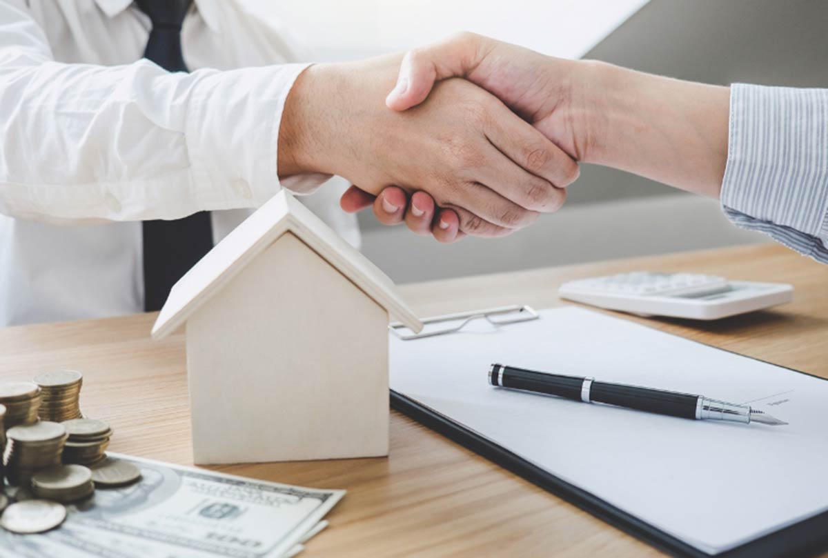 Ách tắc cấp chứng chỉ môi giới BĐS: Hàng vạn 'cò' nhà đất bế tắc