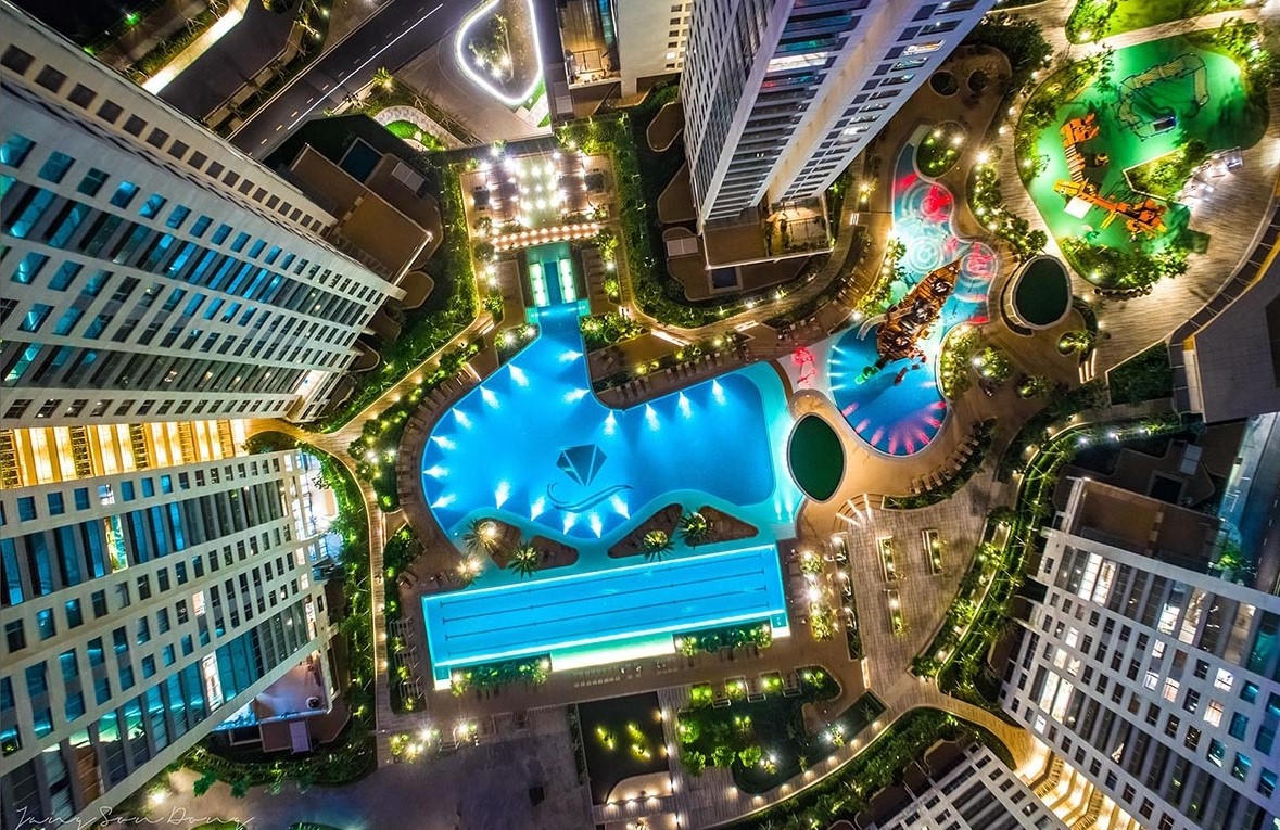 Nhiều nhà đầu tư, đặc biệt những người lạm dụng đòn bẩy căn hộ cao cấp đang rơi vào tình cảnh “mắc cạn” khi không thể bán lại được&nbsp;