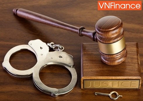 Nhà báo, chuyên gia, lãnh đạo doanh nghiệp có thể bị xử lý hình sự vì thao túng thị trường chứng khoán?