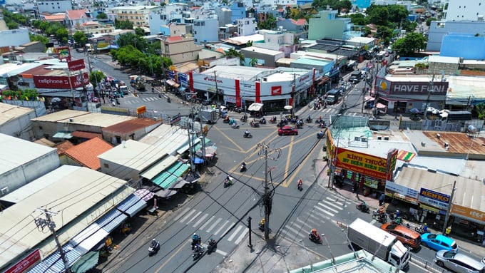 Nút giao Ngã tư Bốn Xã, quận Bình Tân, Tân Phú, TP. HCM. Ảnh: Ni Na&nbsp;