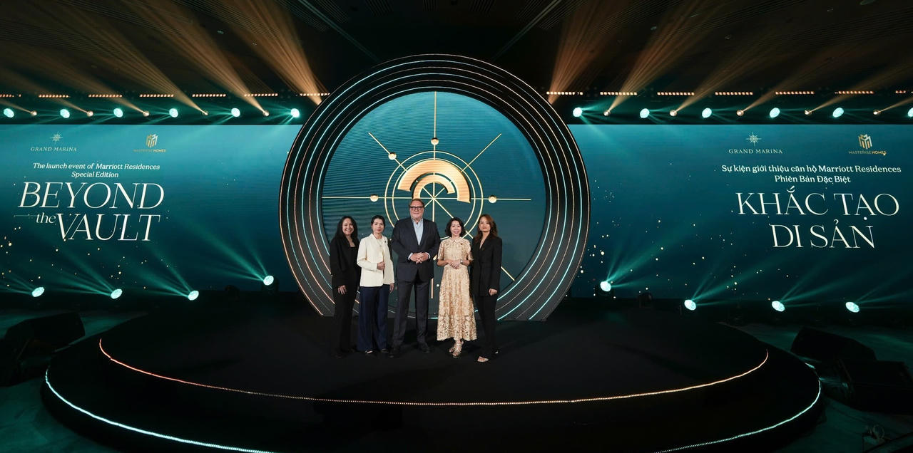 Các lãnh đạo cấp cao của Masterise Homes và Marriott International tại sự kiện ra mắt &nbsp;
