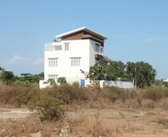 Him Lam ‘nhúng chàm’ trong vụ xẻ thịt đất công khu dân cư Bắc Rạch Chiếc?