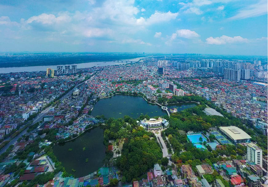 Hồ Thanh Nhàn và Hồ Thanh Nhàn 2A: nằm giữa phố Võ Thị Sáu, Trần Khát Chân, Kim Ngưu và Thanh Nhàn, nay nằm trong Công viên Tuổi trẻ Thủ đô