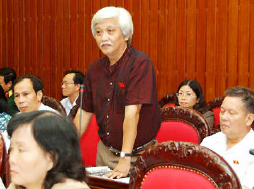 Kịch tính trong thảo luận mở rộng Hà Nội