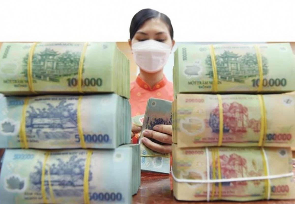 Hai cực đối lập trên bảng xếp hạng lợi nhuận ngân hàng Việt