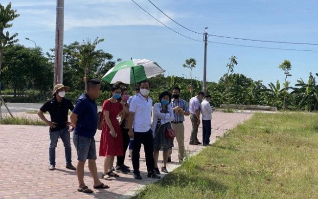 Đất Mê Linh bất ngờ sôi động nhờ các cuộc đấu giá đất. &nbsp;