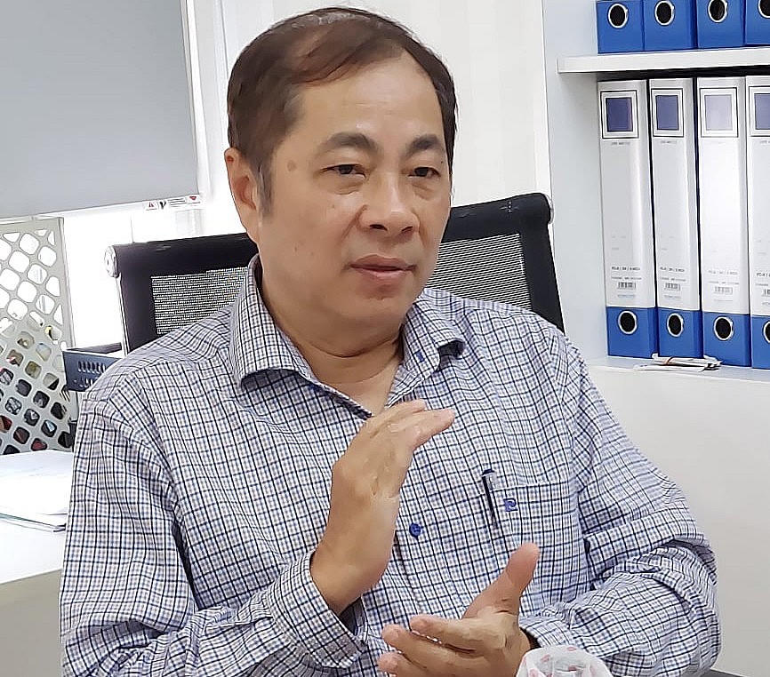 TS. Đinh Thế Hiển Chuyên gia kinh tế
