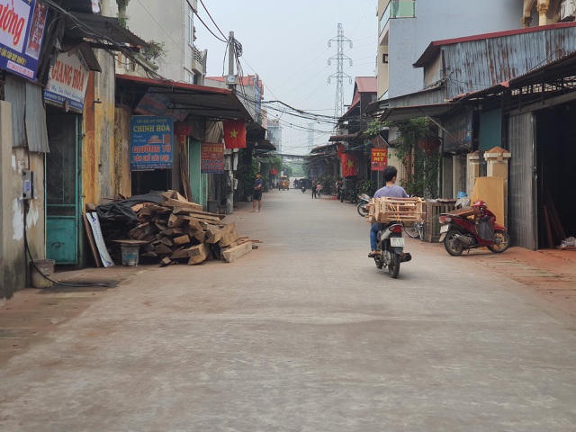 Do đại dịch, hoạt động kinh doanh ở làng Đồng Kỵ tê liệt một thời gian dài. &nbsp;