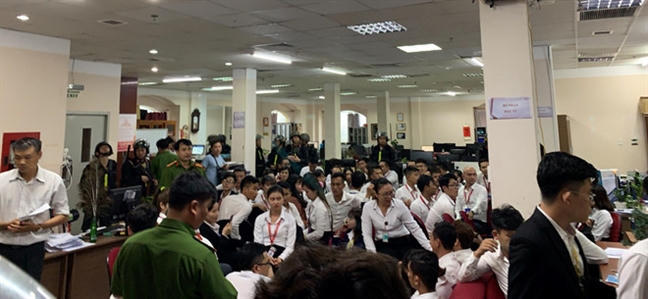 Khoi to, bat giam Tong Giam doc Cong ty dia oc Alibaba Nguyen Thai Linh toi 'Lua dao chiem doat tai san'