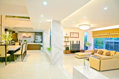 Soi phong thủy từ những ‘bạch dinh’ cực bề thế của sao Việt