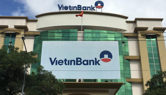 Năm nay, vốn điều lệ của VietinBank dự kiến tăng thêm 9.624 tỷ đồng lên 57.682 tỷ đồng bằng việc phát hành cổ phiếu trả cổ tức năm 2021, tỷ lệ khoảng 20%. &nbsp;